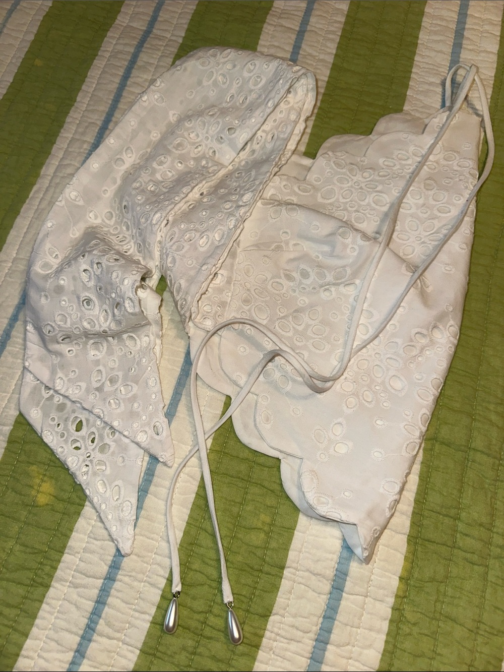 Meshki Kensley Broderie Halter Top - Picture 2 of 4